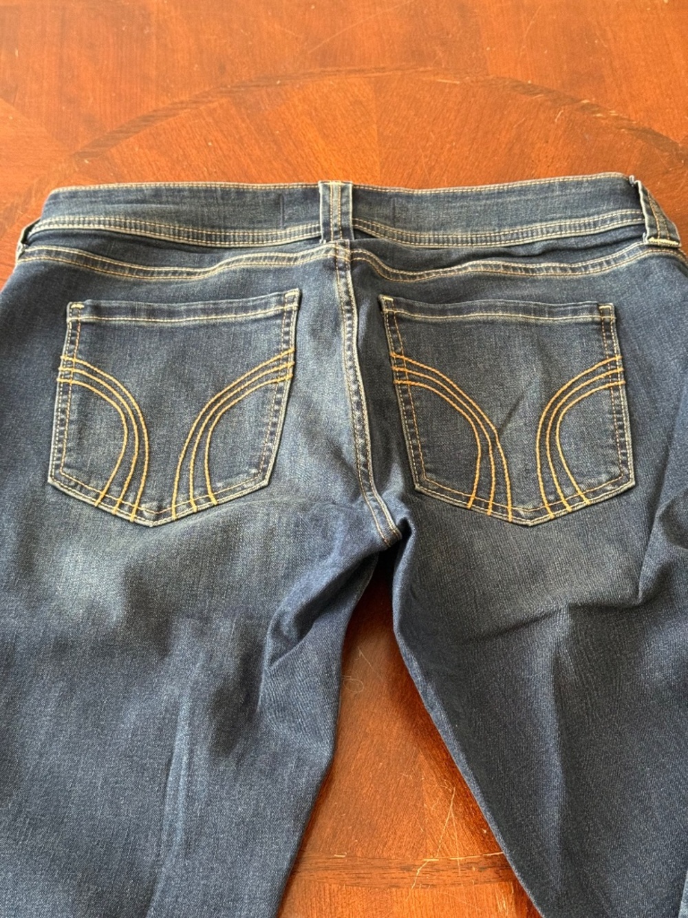 NWOT Hollister Extra Low-Rise Bootcut Jeans, 14R - Picture 4 of 5